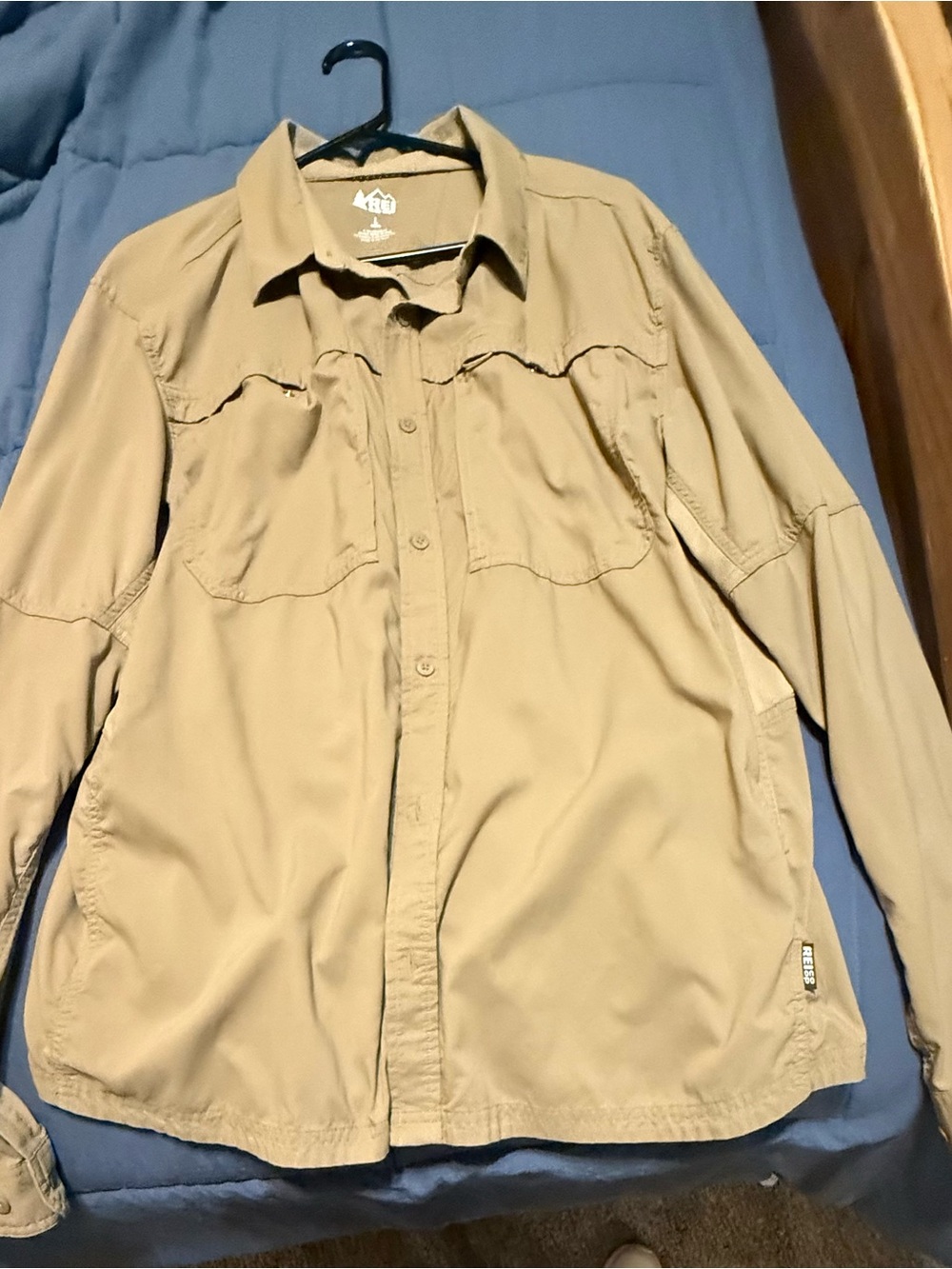 REI Men’s Tan Long-Sleeve Outdoor Shirt Jacket Sun protection